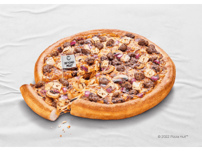 pizza hut beyond meat