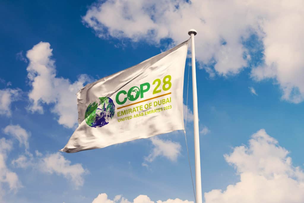 Cop28 in Dubai, weiße Flagge