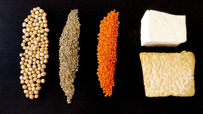 pflanzliche Proteine vegan, Kichererbsen, Tofu, Tempeh, Linsen