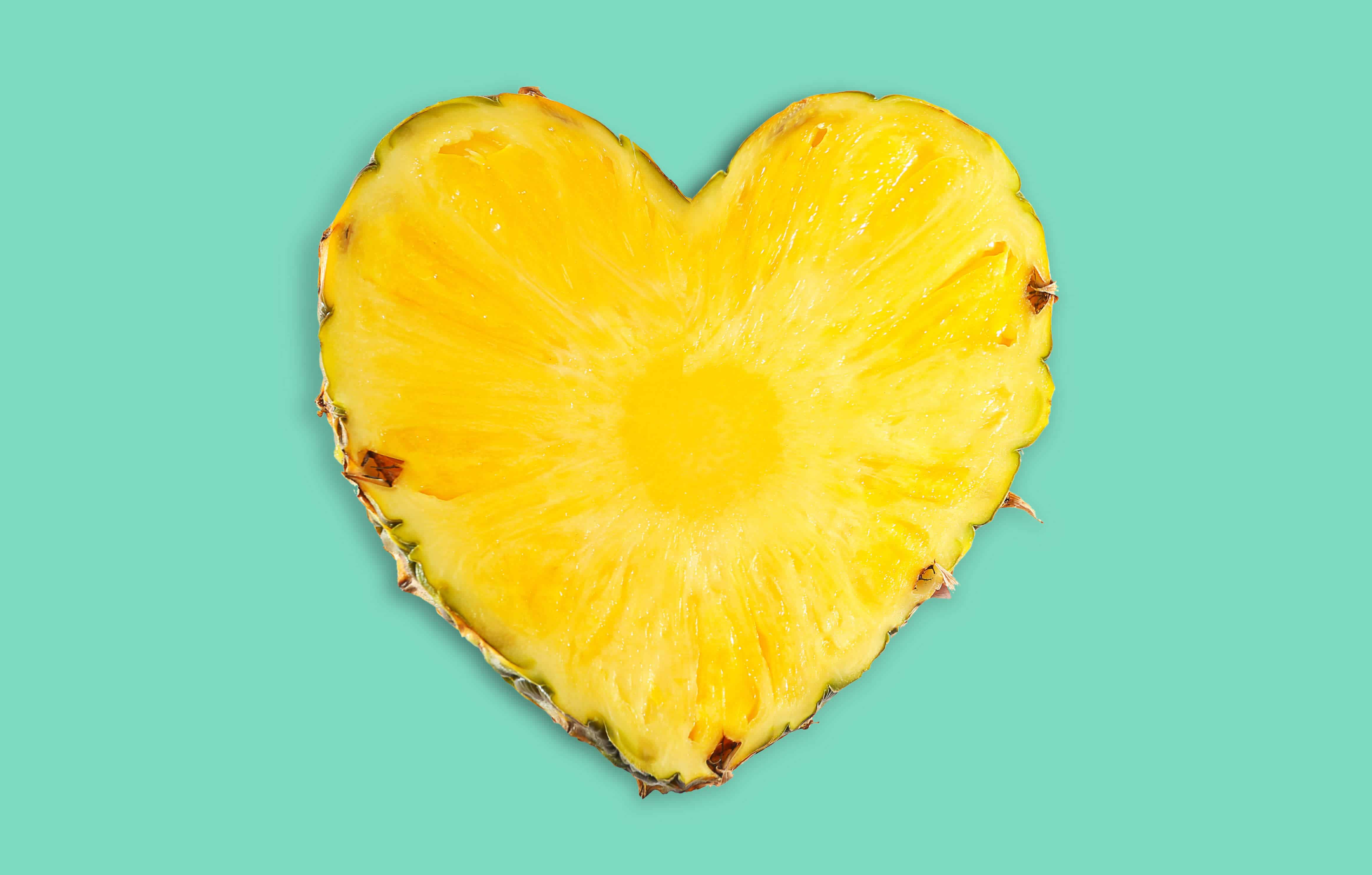Pineapple love heart