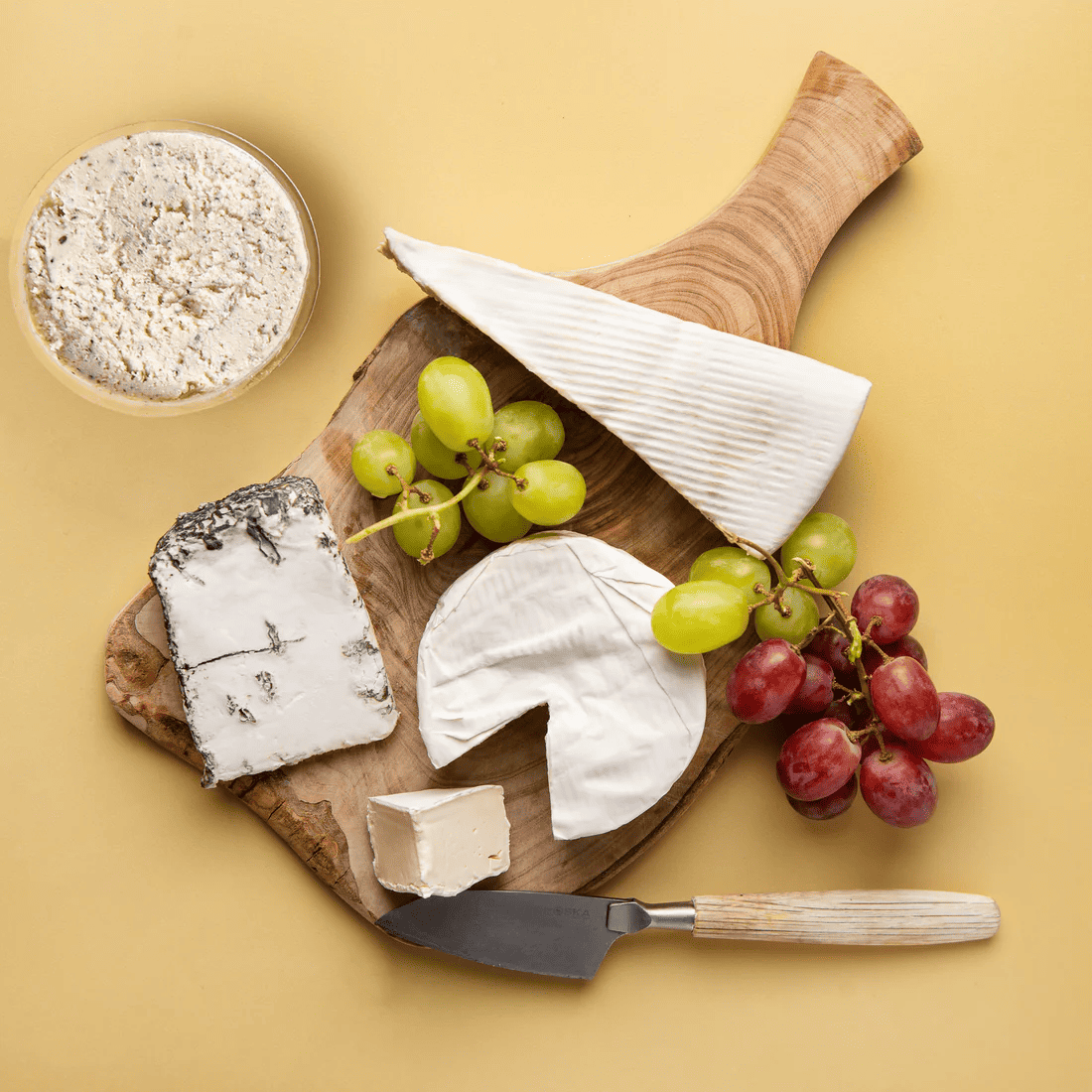 Honestly Tasty cheese board