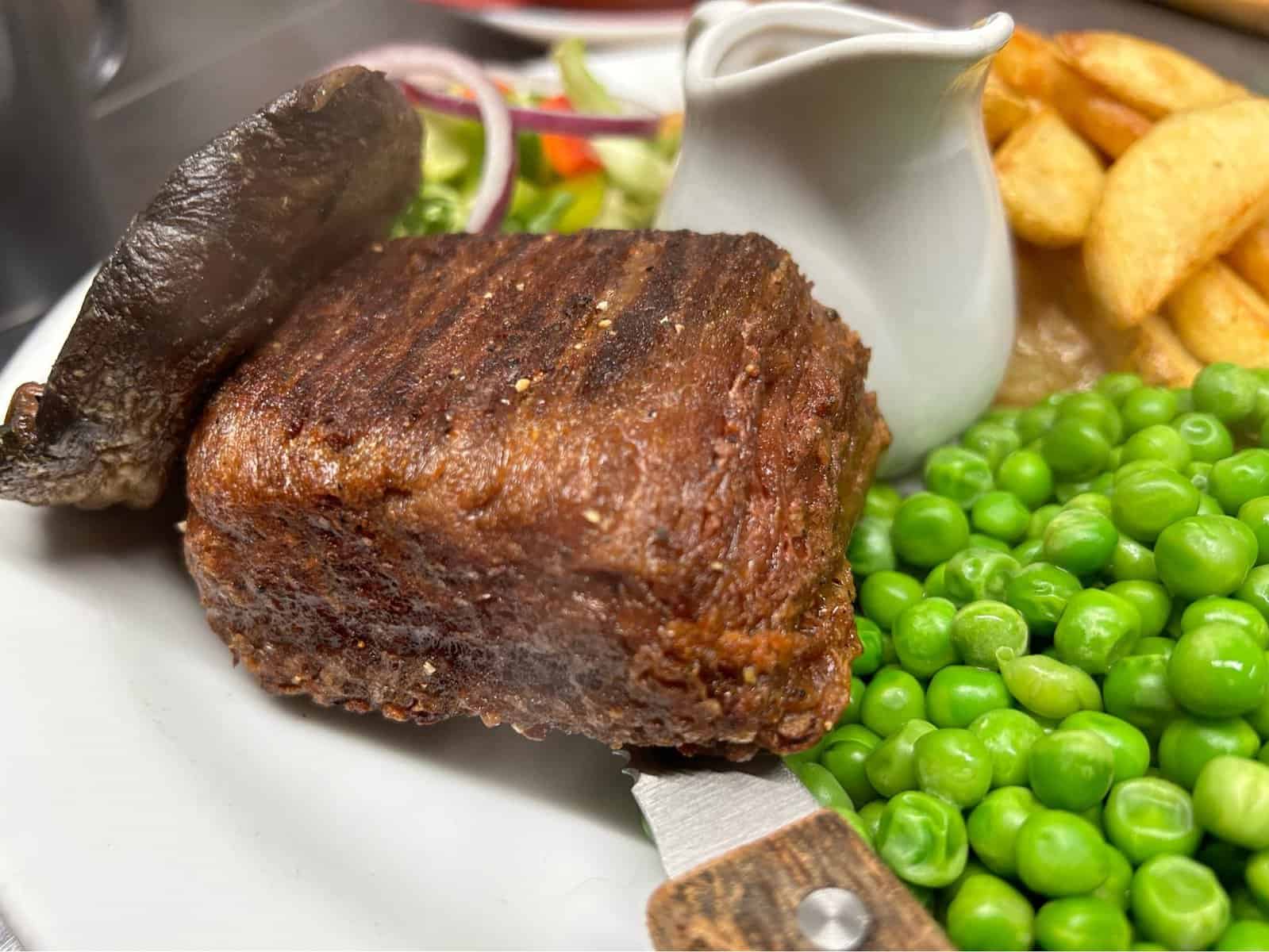 Queen Inn Redefine steak
