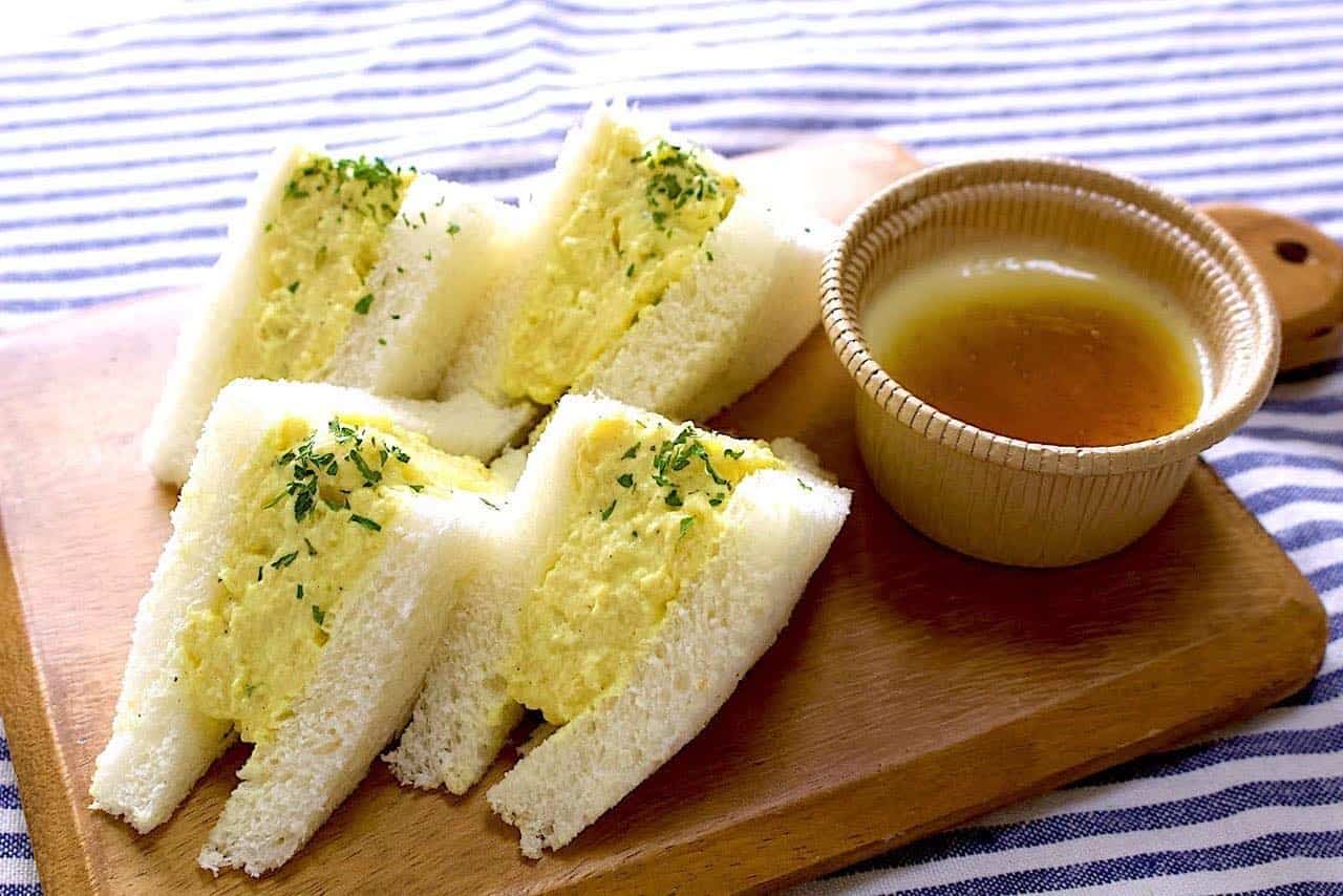 Umami egg sandwich