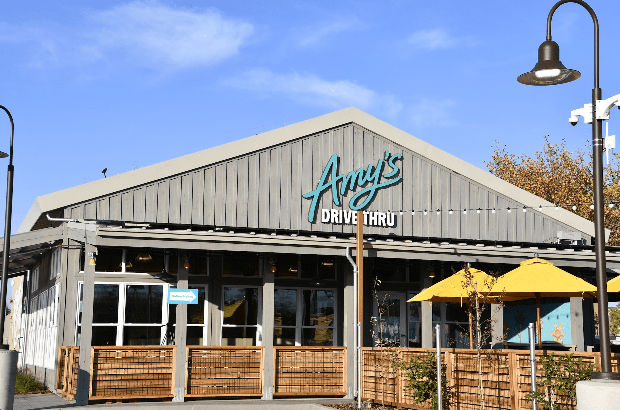 Amy's-drive-thru-roseville-location