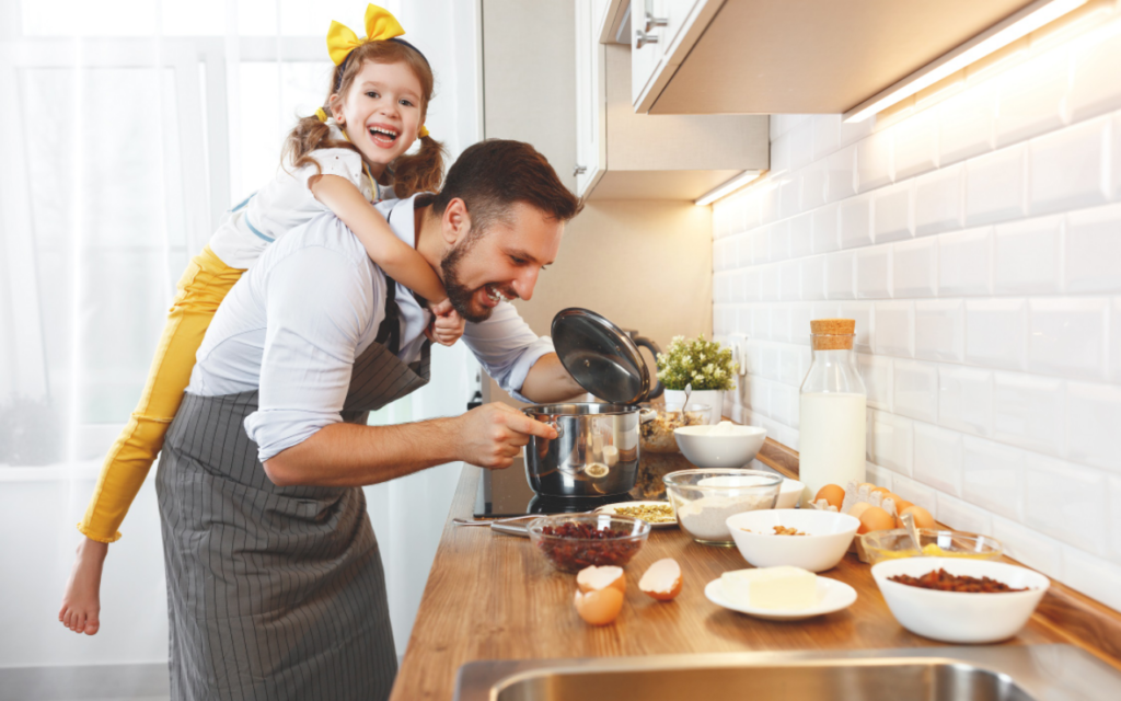 Roquette girl cooking kitchen