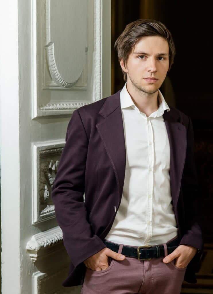 Co-Founder Tim Ponomarev